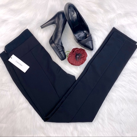 Calvin Klein Stretch Skinny
Pants
Size 4 - Picture 3 of 14